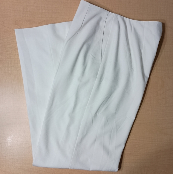 Talbot's Stretch Classy White Fully Lined Flare Leg Pants Size 4 - Picture 2 of 11